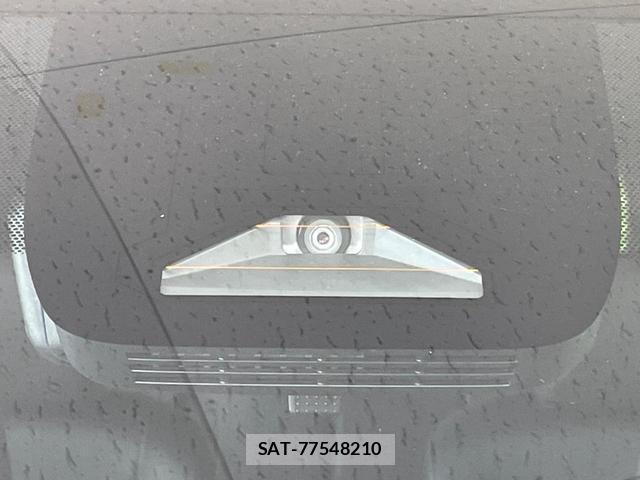 Toyota VOXY 2023-12 8652005-6