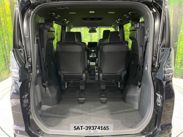 Toyota VOXY 2026-01 8652095-11