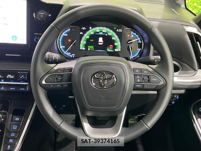 Toyota VOXY 2026-01 8652095-12