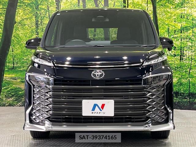 Toyota VOXY 2026-01 8652095-15