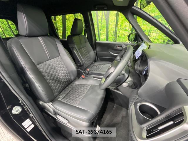Toyota VOXY 2026-01 8652095-8