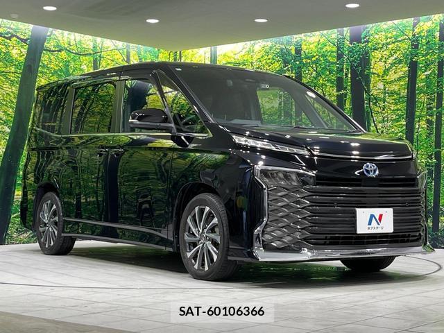 Toyota VOXY 2022-11 8652165-16