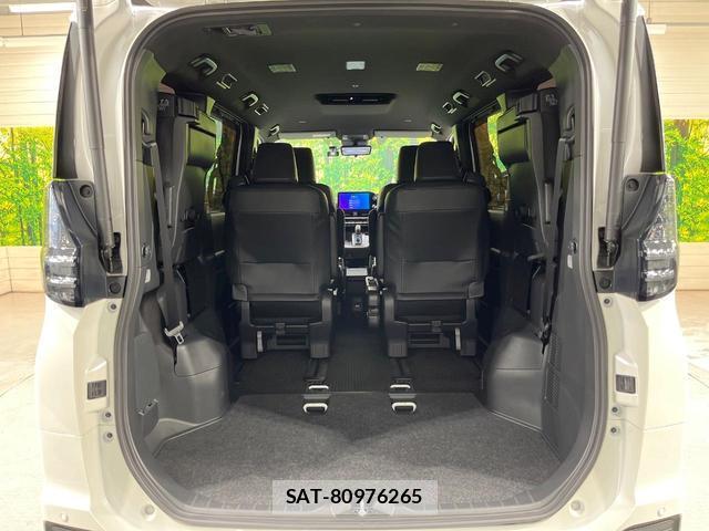 Toyota VOXY 2025-06 8652293-10