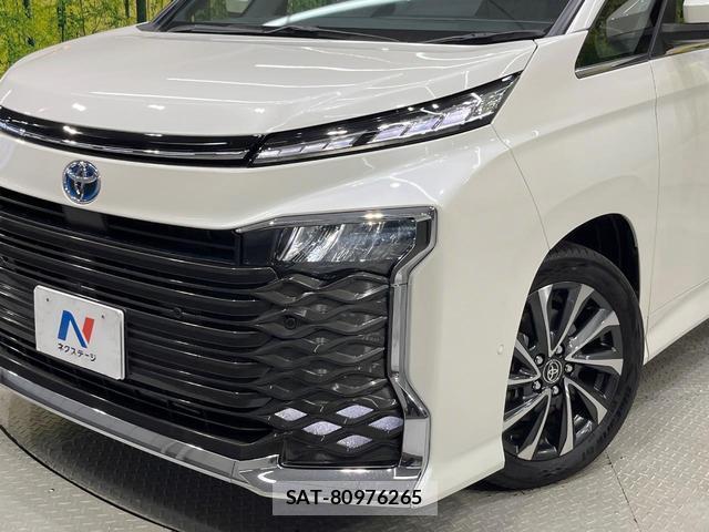 Toyota VOXY 2025-06 8652293-11