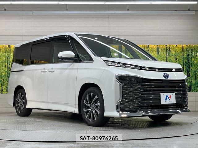 Toyota VOXY 2025-06 8652293-15