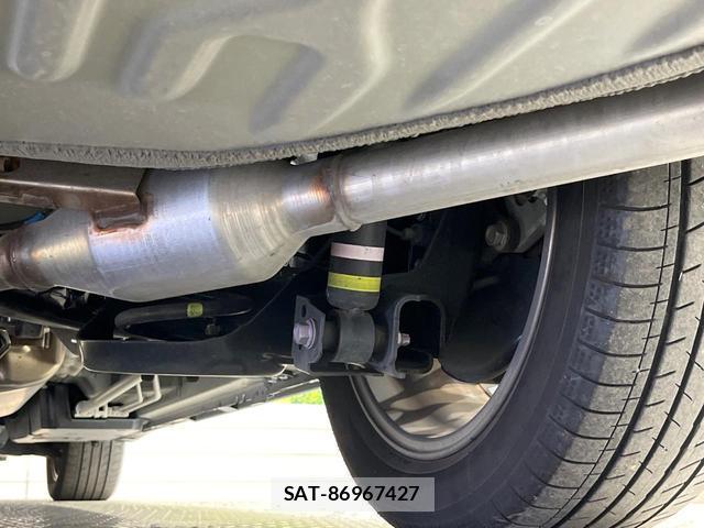 Toyota VOXY 2024-01 8652296-19