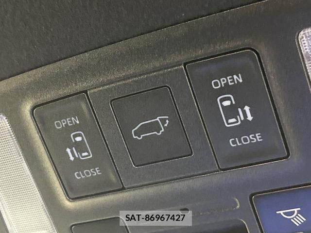 Toyota VOXY 2024-01 8652296-2