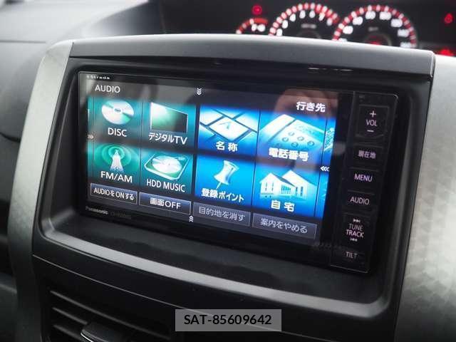 Toyota VOXY 2013-10 8652346-12