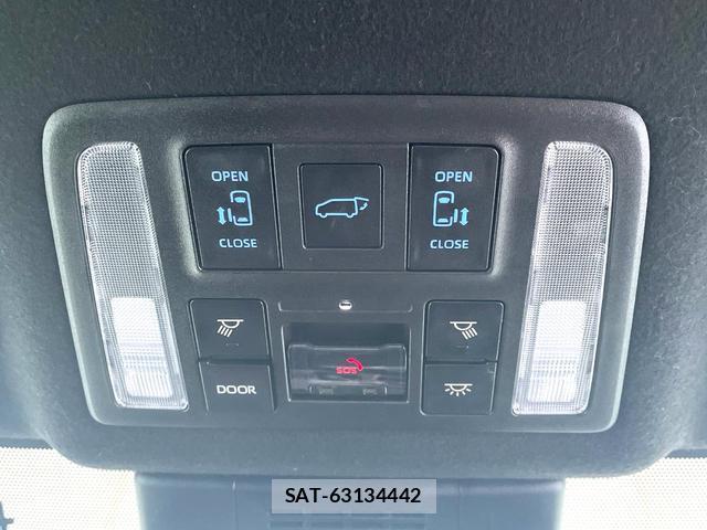 Toyota VOXY 2025-01 8652452-6