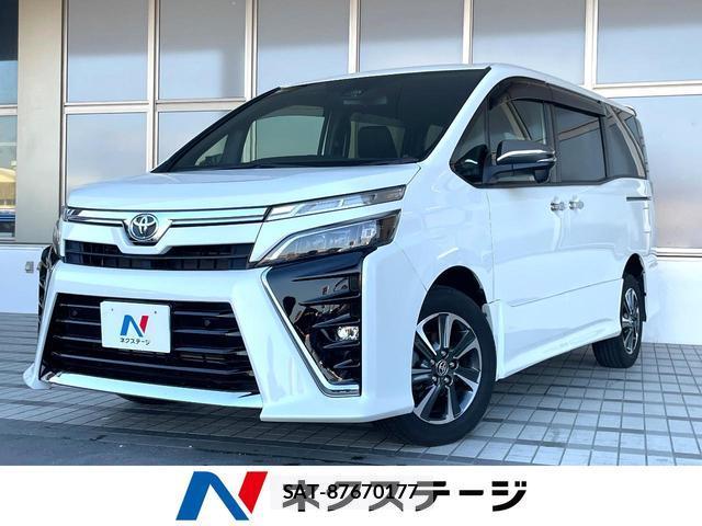 Toyota VOXY 2020-07 8652456-0