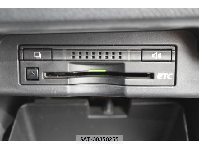 Toyota VOXY 2013-05 8652499-14