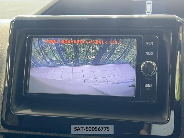 Toyota VOXY 2018-04 8652744-5