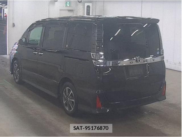 Toyota VOXY 2019-07 8652818-4