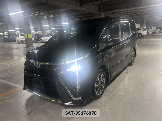 Toyota VOXY 2019-07 8652818-6