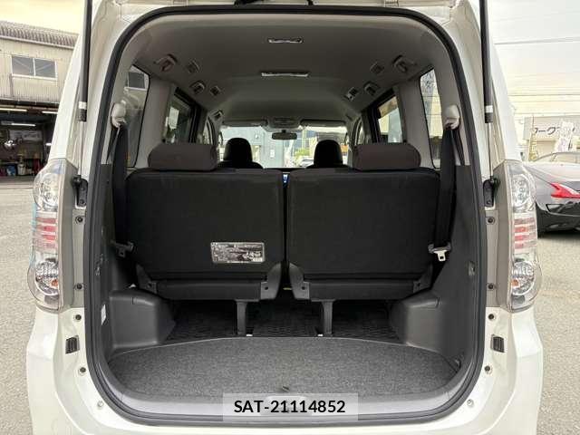 Toyota VOXY 2008-07 8652875-17