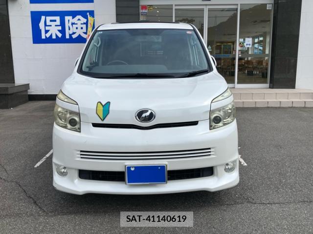 Toyota VOXY 2008-08 8652879-0