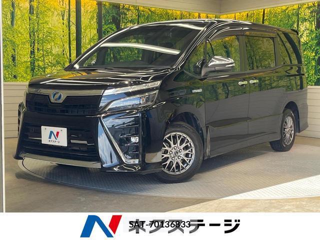 Toyota VOXY 2019-06 8652974-0