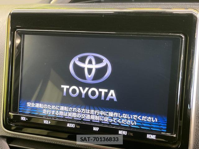 Toyota VOXY 2019-06 8652974-2
