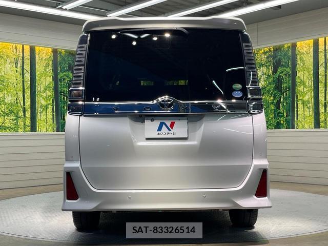 Toyota VOXY 2019-11 8652976-15