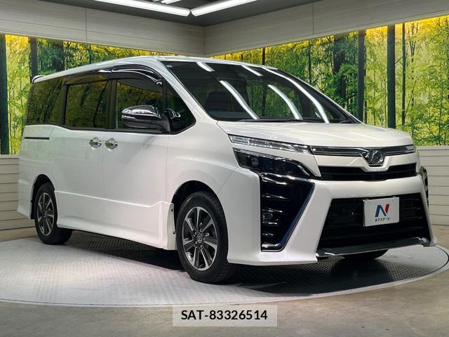 Toyota VOXY 2019-11 8652976-16