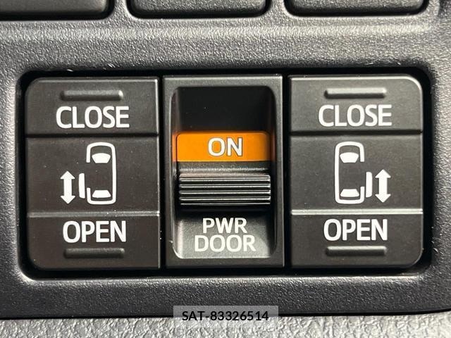 Toyota VOXY 2019-11 8652976-4