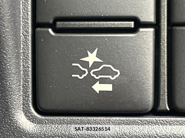 Toyota VOXY 2019-11 8652976-5