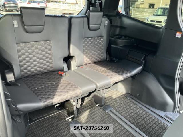 Toyota VOXY 2024-12 8653048-5