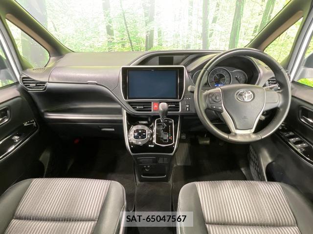 Toyota VOXY 2019-08 8653186-1
