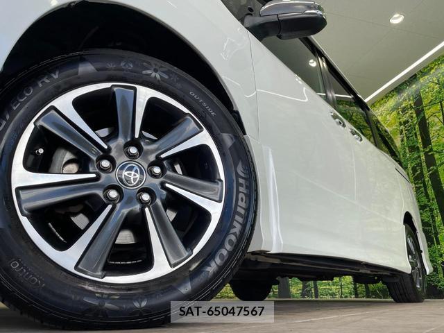 Toyota VOXY 2019-08 8653186-13