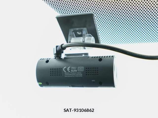Toyota VOXY 2025-10 8653224-17