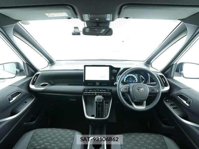 Toyota VOXY 2025-10 8653224-5