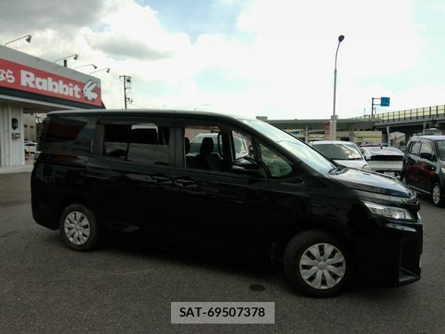 Toyota VOXY 2019-06 8653324-5