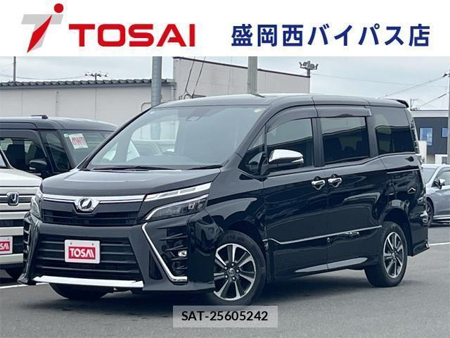 Toyota VOXY 2018-06 8653346-0