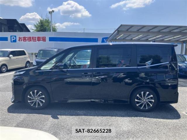 Toyota VOXY 2024-03 8653466-1