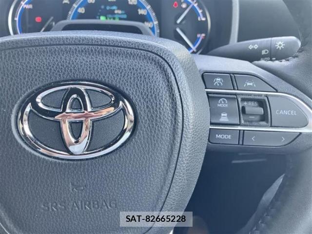 Toyota VOXY 2024-03 8653466-12