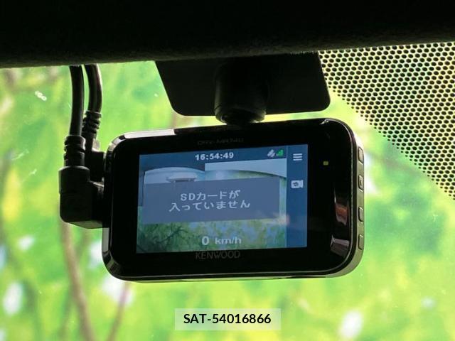 Toyota VOXY 2020-01 8653506-14