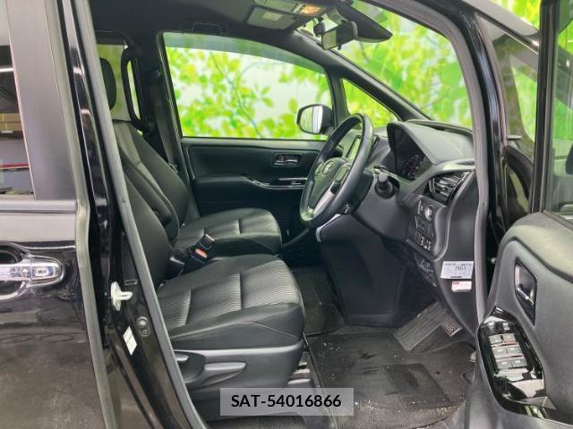 Toyota VOXY 2020-01 8653506-4