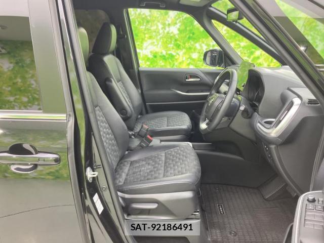 Toyota VOXY 2023-08 8653510-3