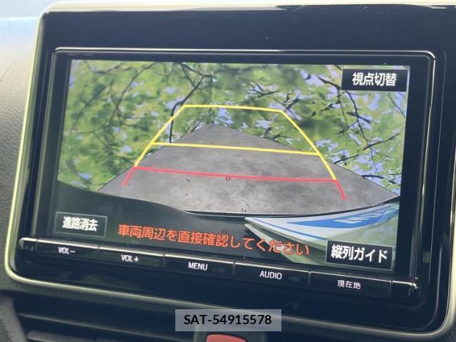 Toyota VOXY 2017-09 8653698-10