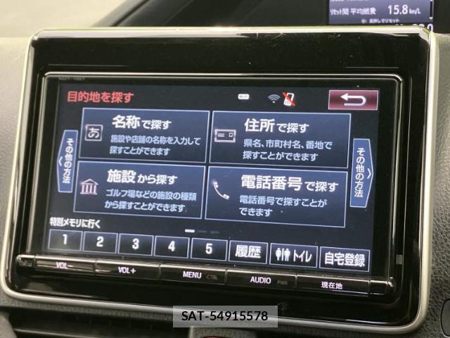 Toyota VOXY 2017-09 8653698-11
