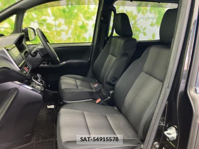 Toyota VOXY 2017-09 8653698-6