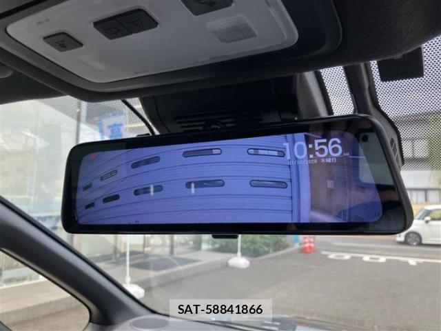 Toyota VOXY 2021-07 8653739-14