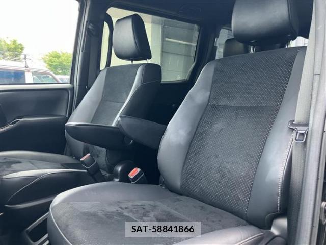 Toyota VOXY 2021-07 8653739-5