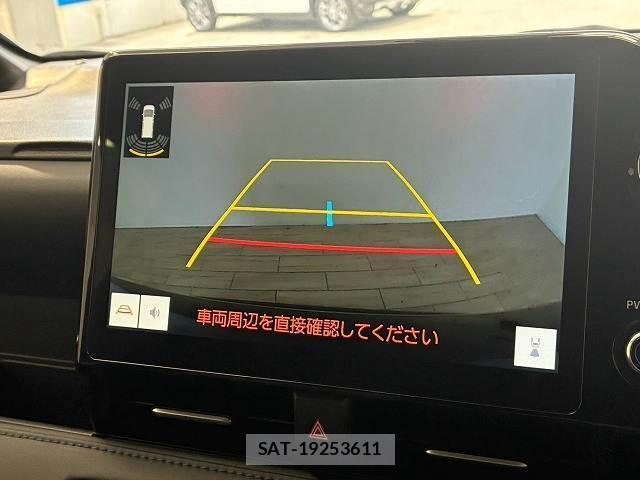 Toyota VOXY 2023-03 8653845-3