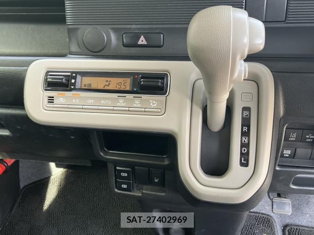 Suzuki WAGON R 2023-11 8650128-9
