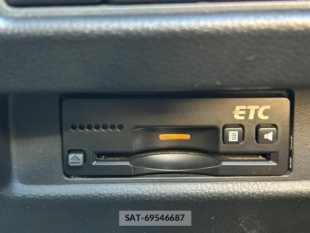 Suzuki WAGON R 2017-06 8651093-11