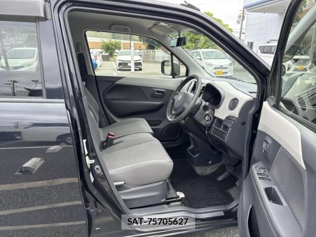 Suzuki WAGON R 2016-06 8647251-3
