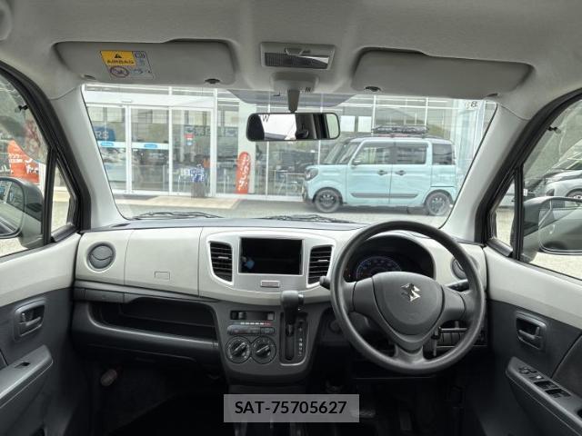 Suzuki WAGON R 2016-06 8647251-5