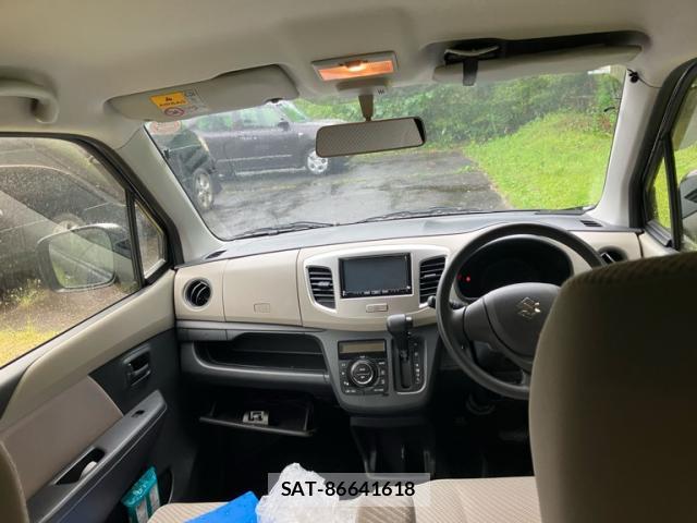 Suzuki WAGON R 2014-01 8648625-6