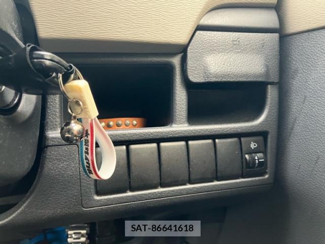 Suzuki WAGON R 2014-01 8648625-8